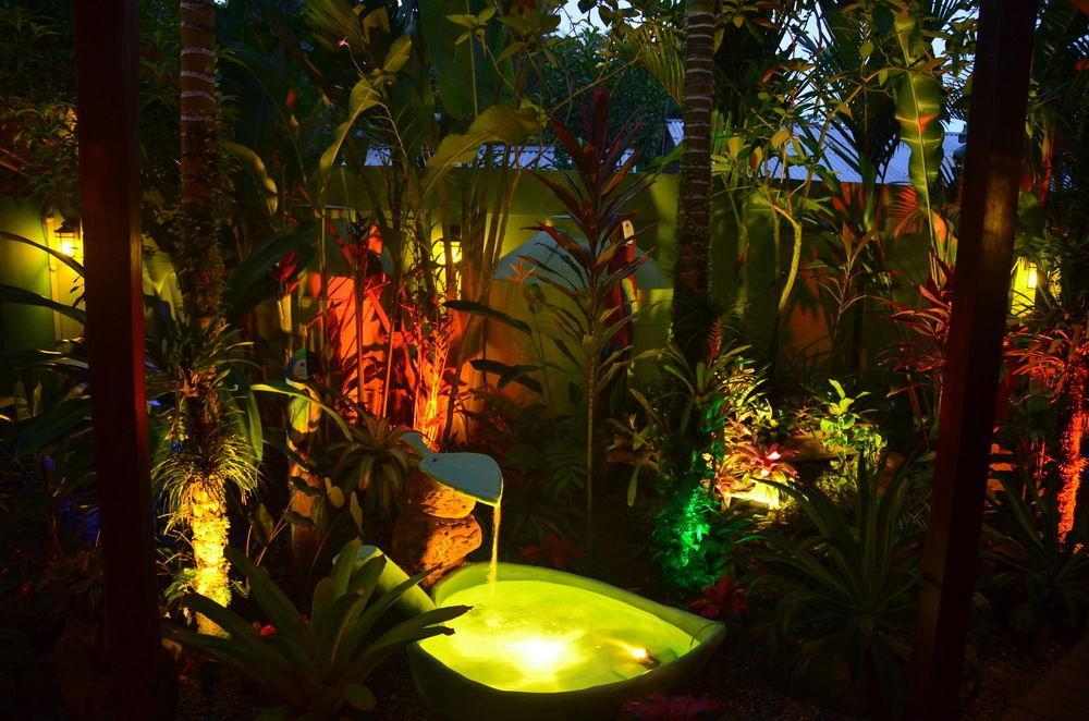 Physis Caribbean Bed & Breakfast Puerto Viejo de Talamanca Exteriör bild