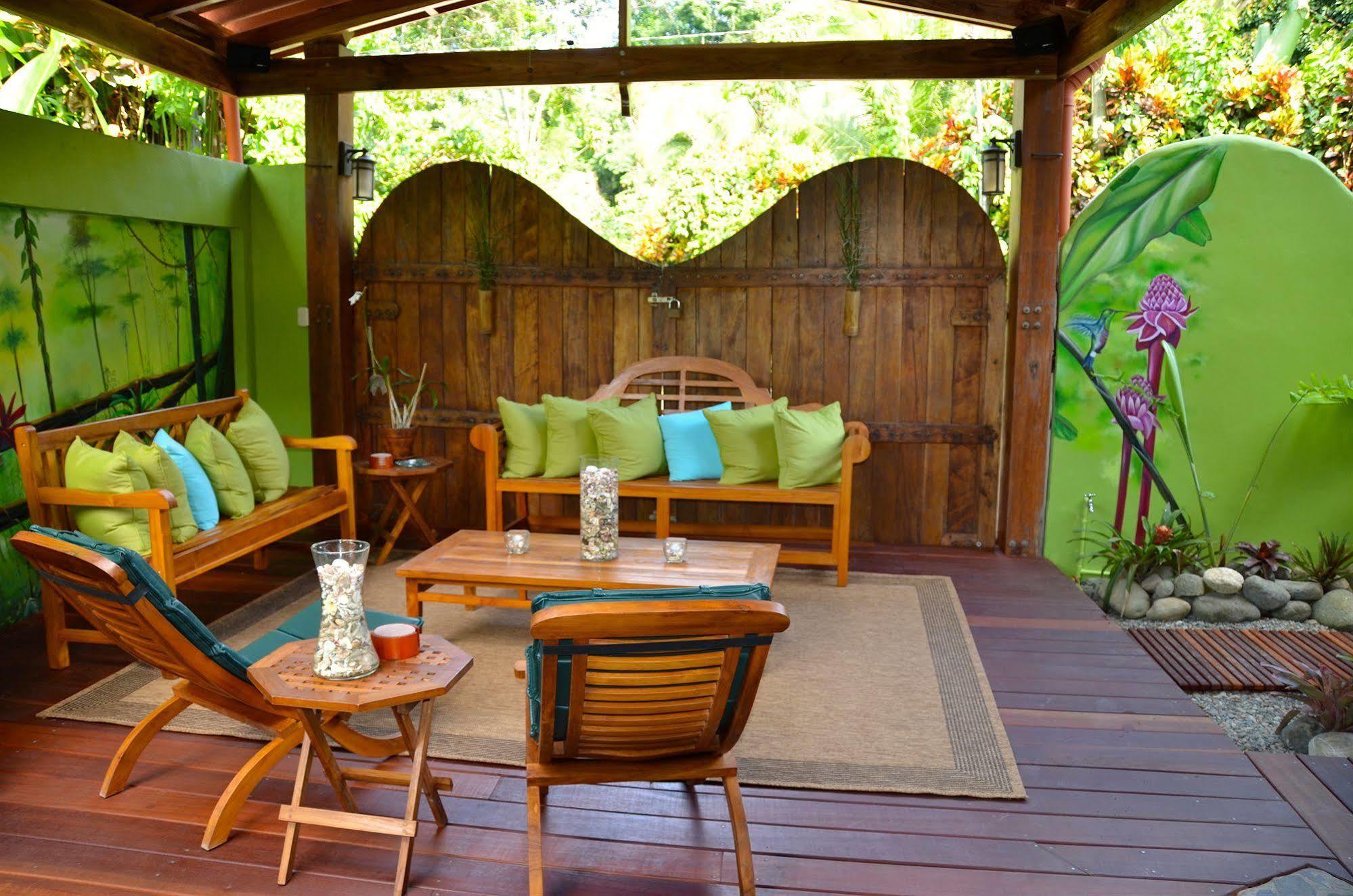 Physis Caribbean Bed & Breakfast Puerto Viejo de Talamanca Exteriör bild