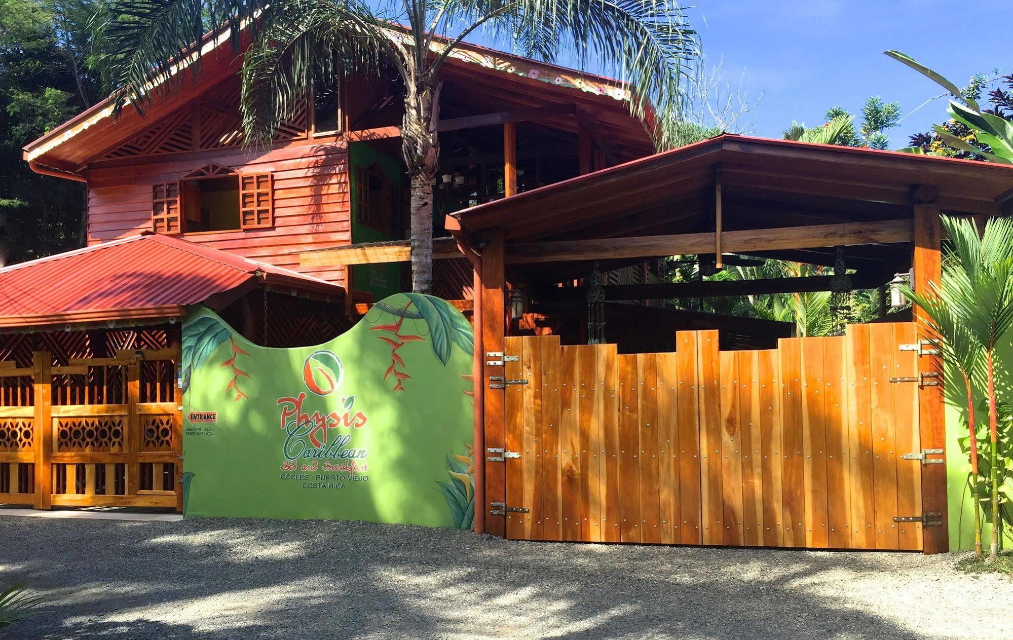 Physis Caribbean Bed & Breakfast Puerto Viejo de Talamanca Exteriör bild
